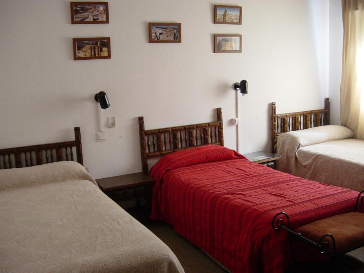Hostal Colon Антекера Экстерьер фото